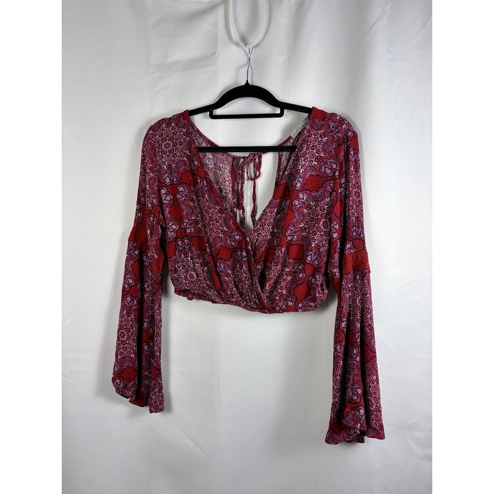Charlotte Russe Y2k Bell Sleeve Crochet Red Paisley Size M Crop Top Hippie